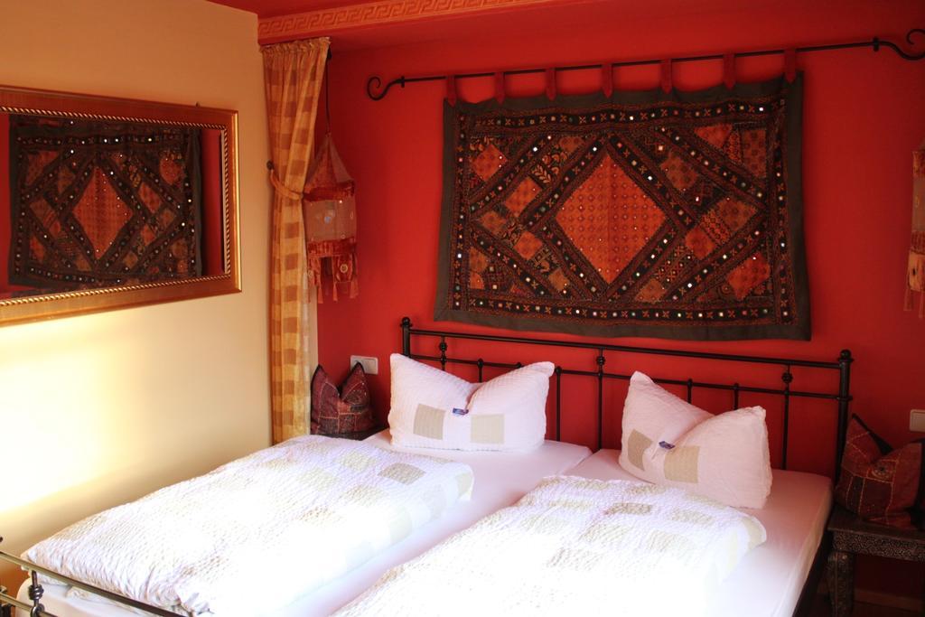 Waldhaus Colditz Garni 部屋 写真