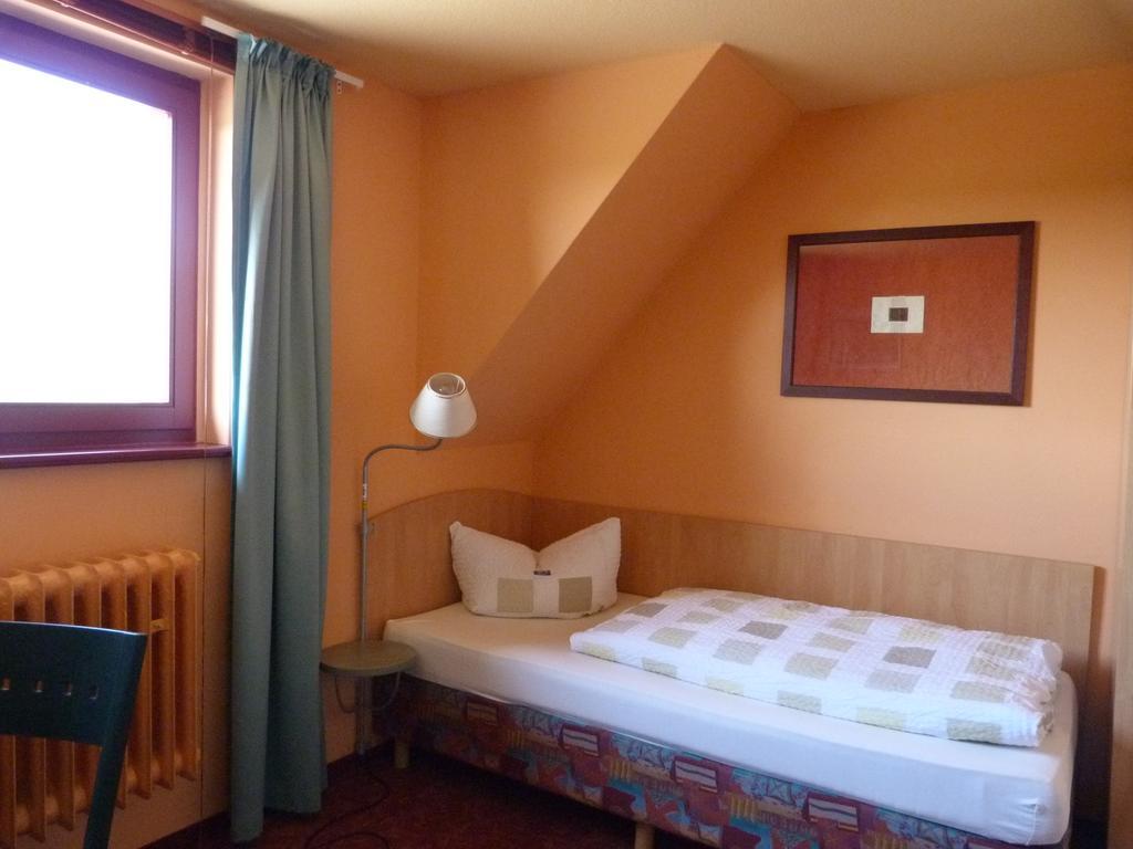 Waldhaus Colditz Garni 部屋 写真